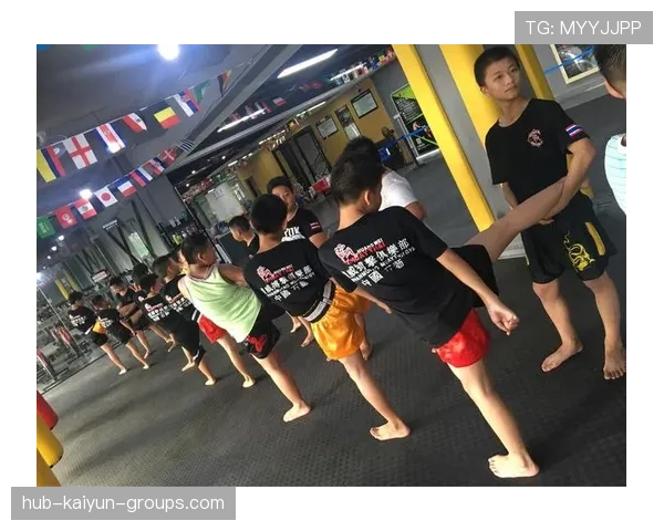 俱乐部与学校共建训练基地 带动周边青少年参与热情，俱乐部与学校合作方案